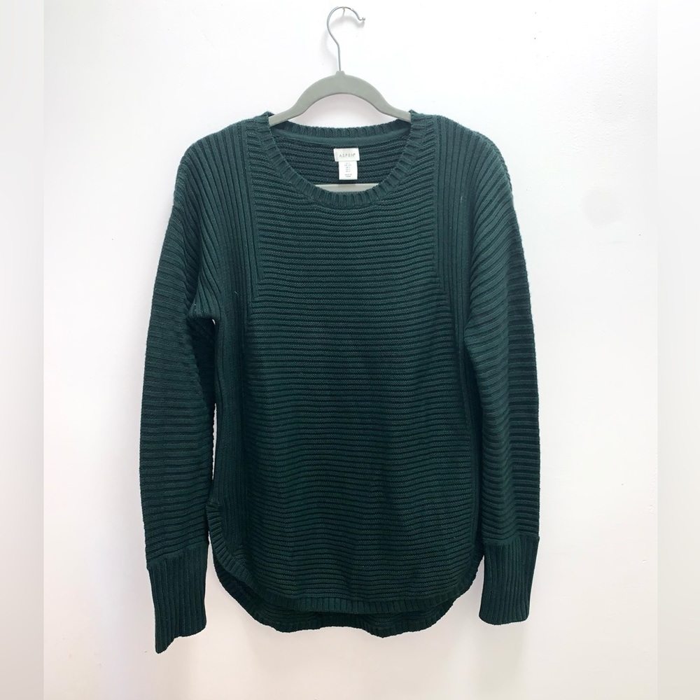 Aspen Green Knit Ribbed Sweater Size Large
